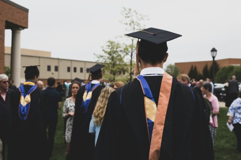 Undergraduate Scholarships in Australia